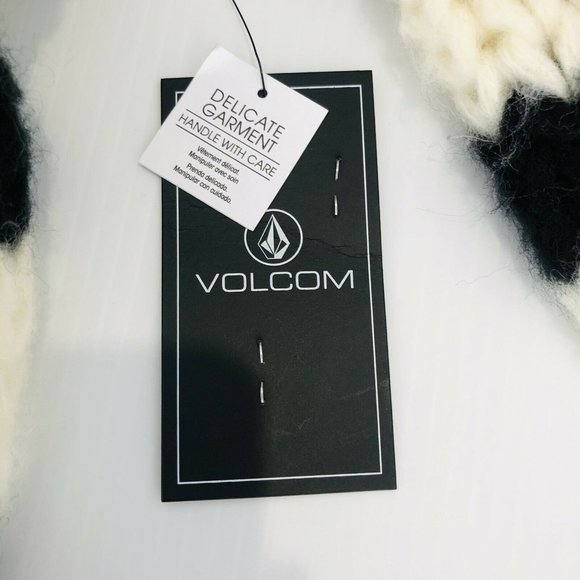 VOLCOM Women's BNWT The Big Cozy Chunky Knit Cardigan Size Med RRP $120 - Picture 6 of 9